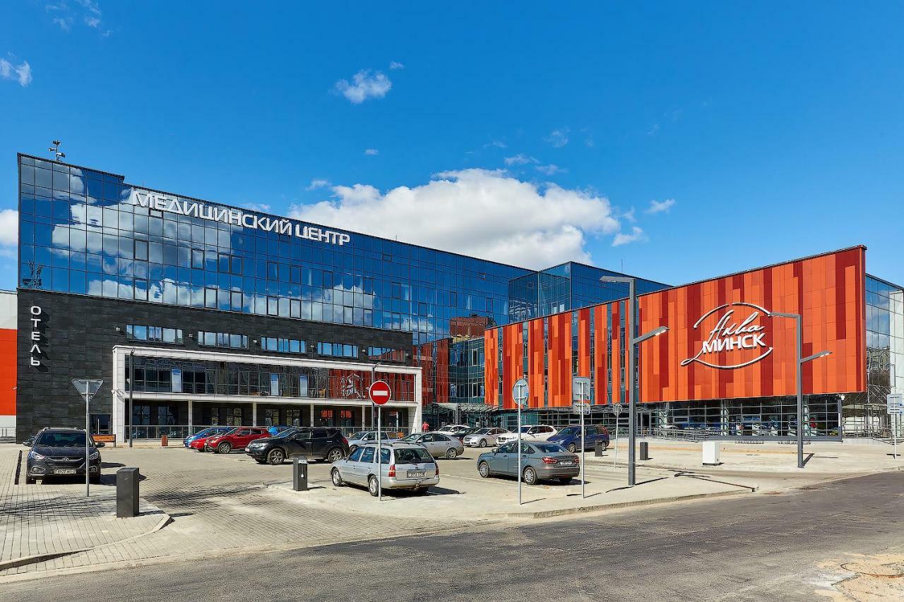 Aqua-Minsk Hotel Plus Eksteriør bilde